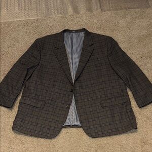 Classic Men's Checkered Blazer